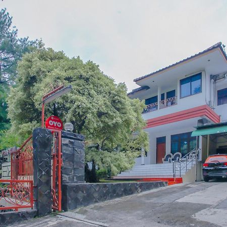 Oyo Life 90091 Wisma Pakuan Syariah Bogor Luaran gambar