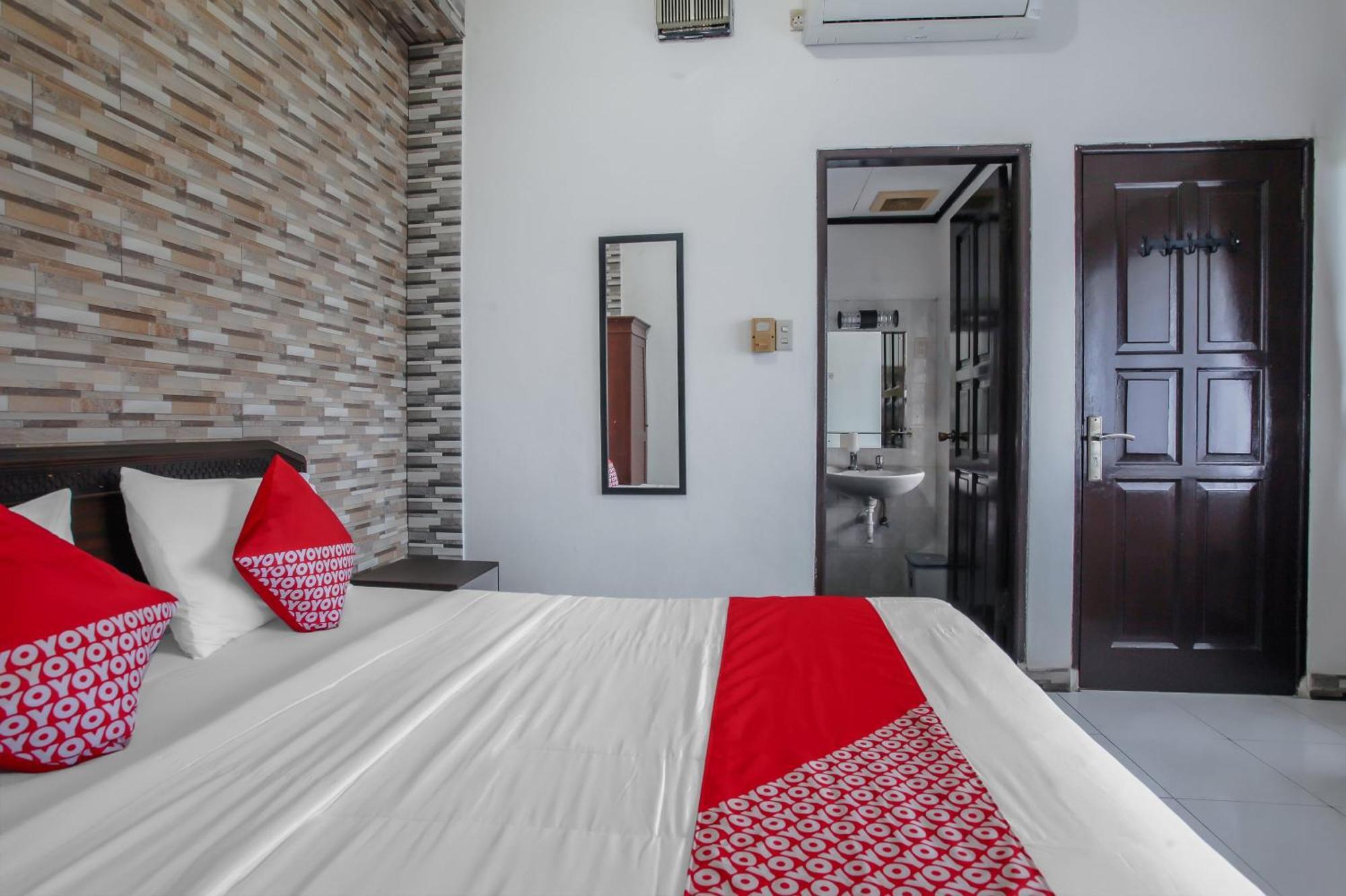 Oyo Life 90091 Wisma Pakuan Syariah Bogor Luaran gambar