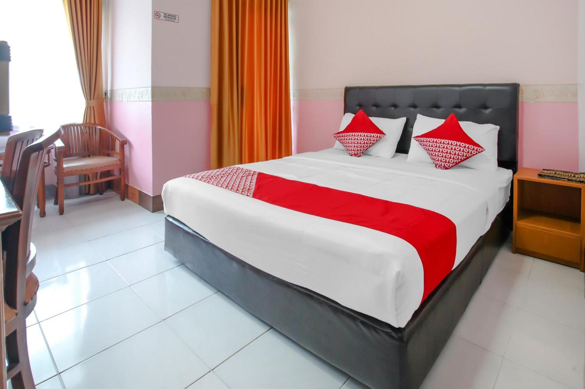 Oyo Life 90091 Wisma Pakuan Syariah Bogor Luaran gambar
