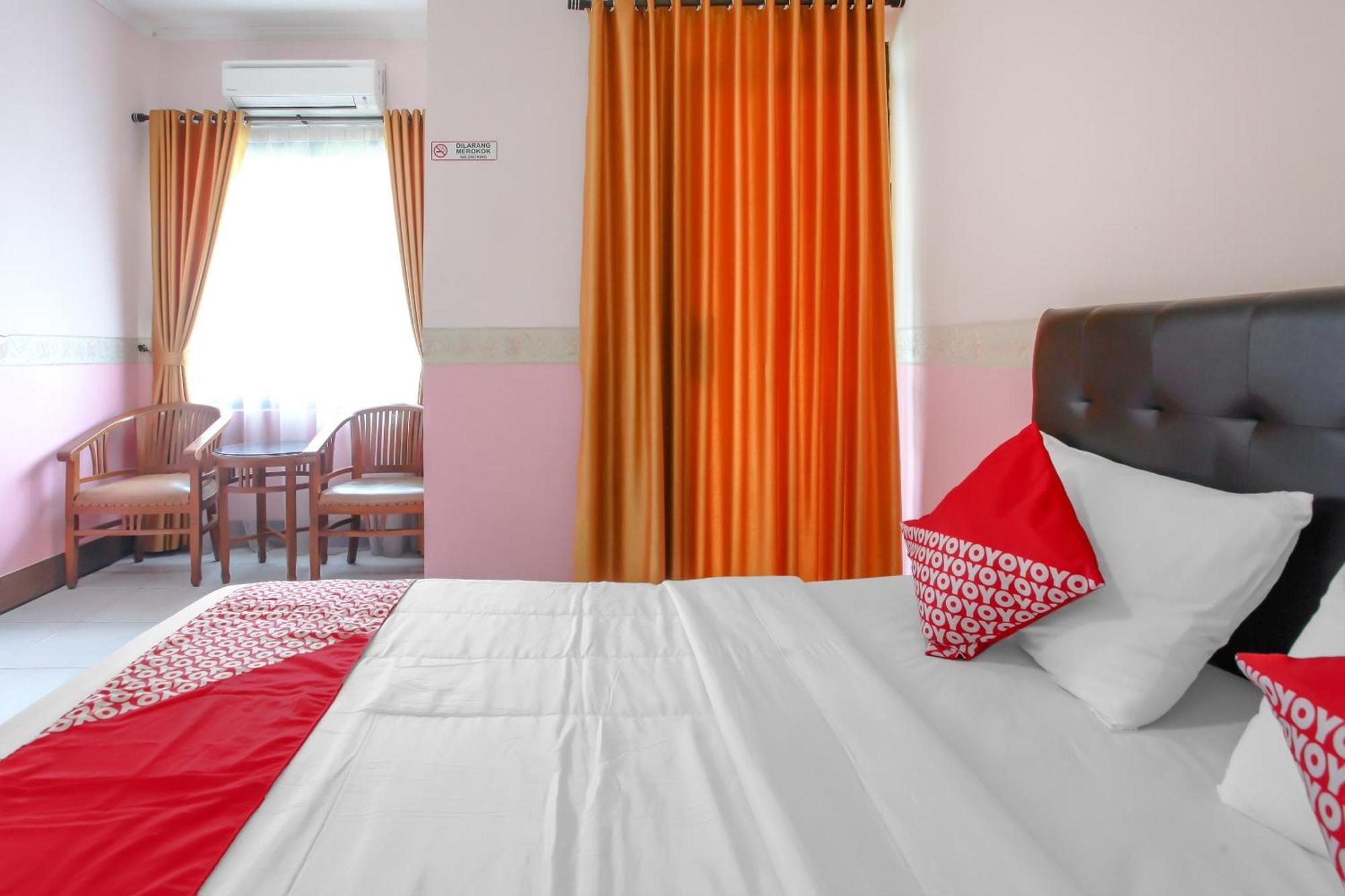 Oyo Life 90091 Wisma Pakuan Syariah Bogor Luaran gambar