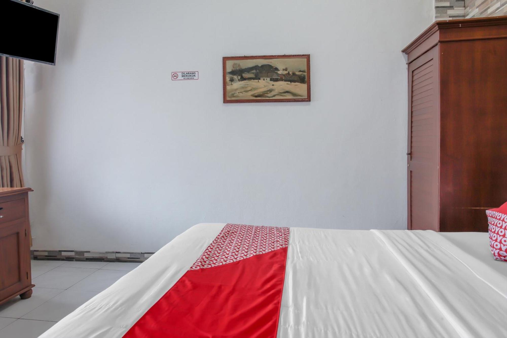 Oyo Life 90091 Wisma Pakuan Syariah Bogor Luaran gambar