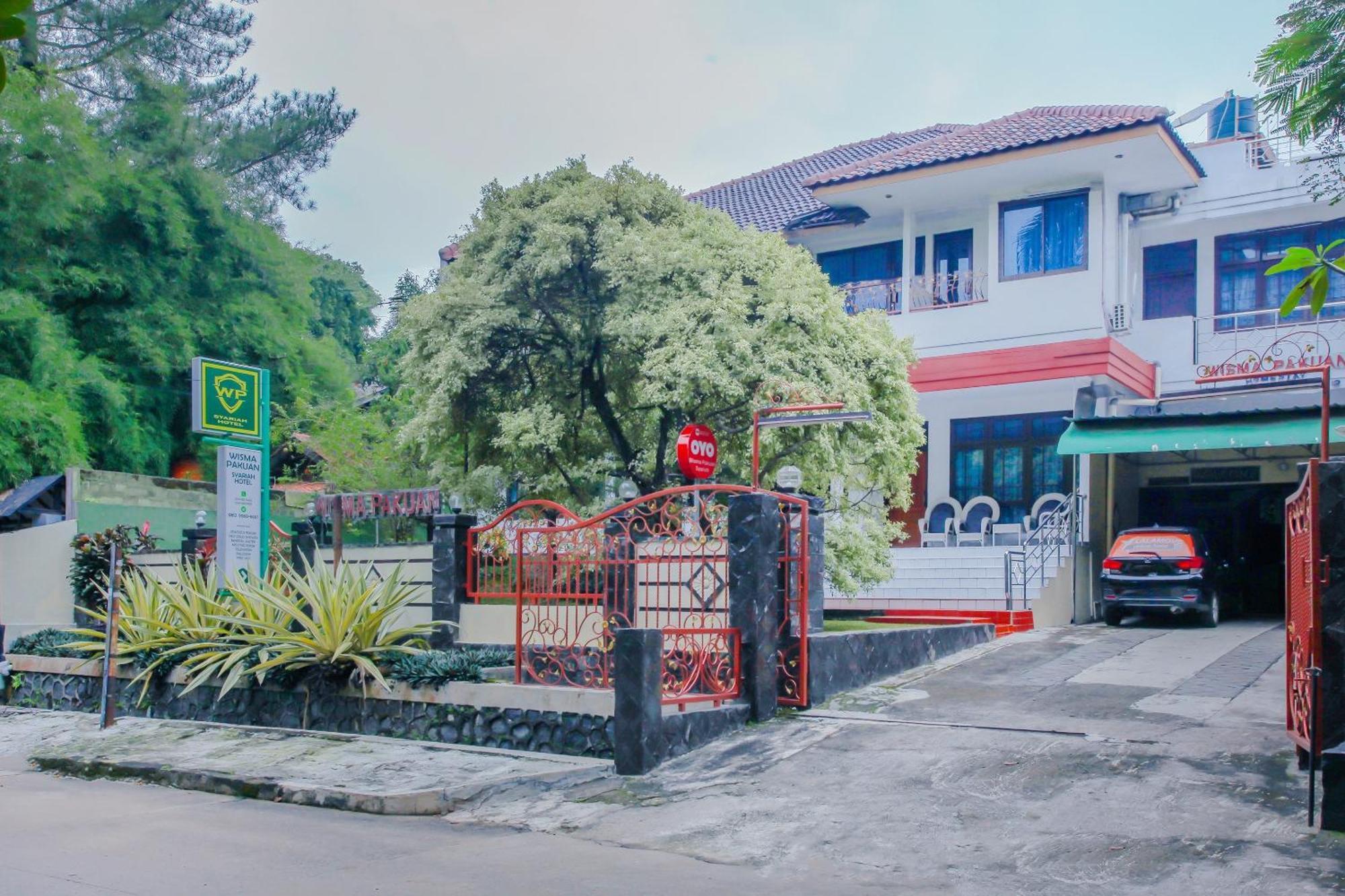 Oyo Life 90091 Wisma Pakuan Syariah Bogor Luaran gambar